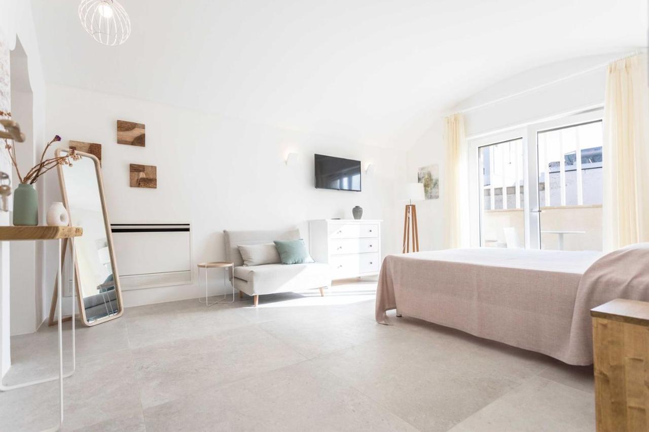 Dimora Dei Maestri-Camera Con Veranda E Bagno Privati Felline Exteriör bild